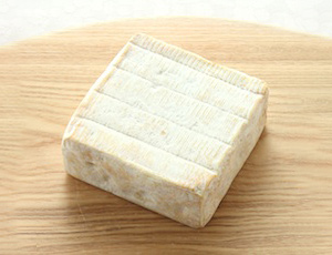 チーズを食べて高血圧を予防 チーズクラブ 雪印メグミルク株式会社