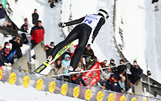 雪印メグミルク杯全日本ジャンプ大会