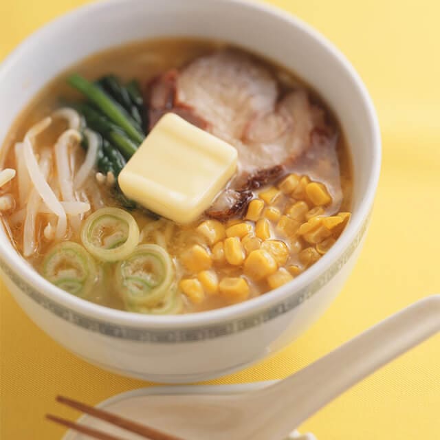 みそバターコーンラーメン