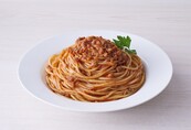 ミルクの栄養を手軽にプラス！ミートソースパスタ