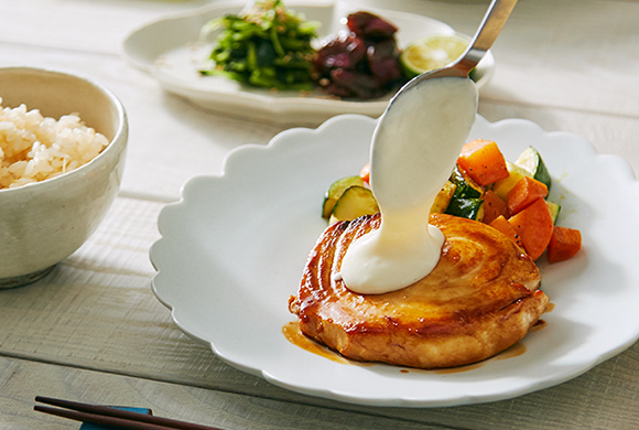 カジキマグロの照り焼き、チーズクリームソース